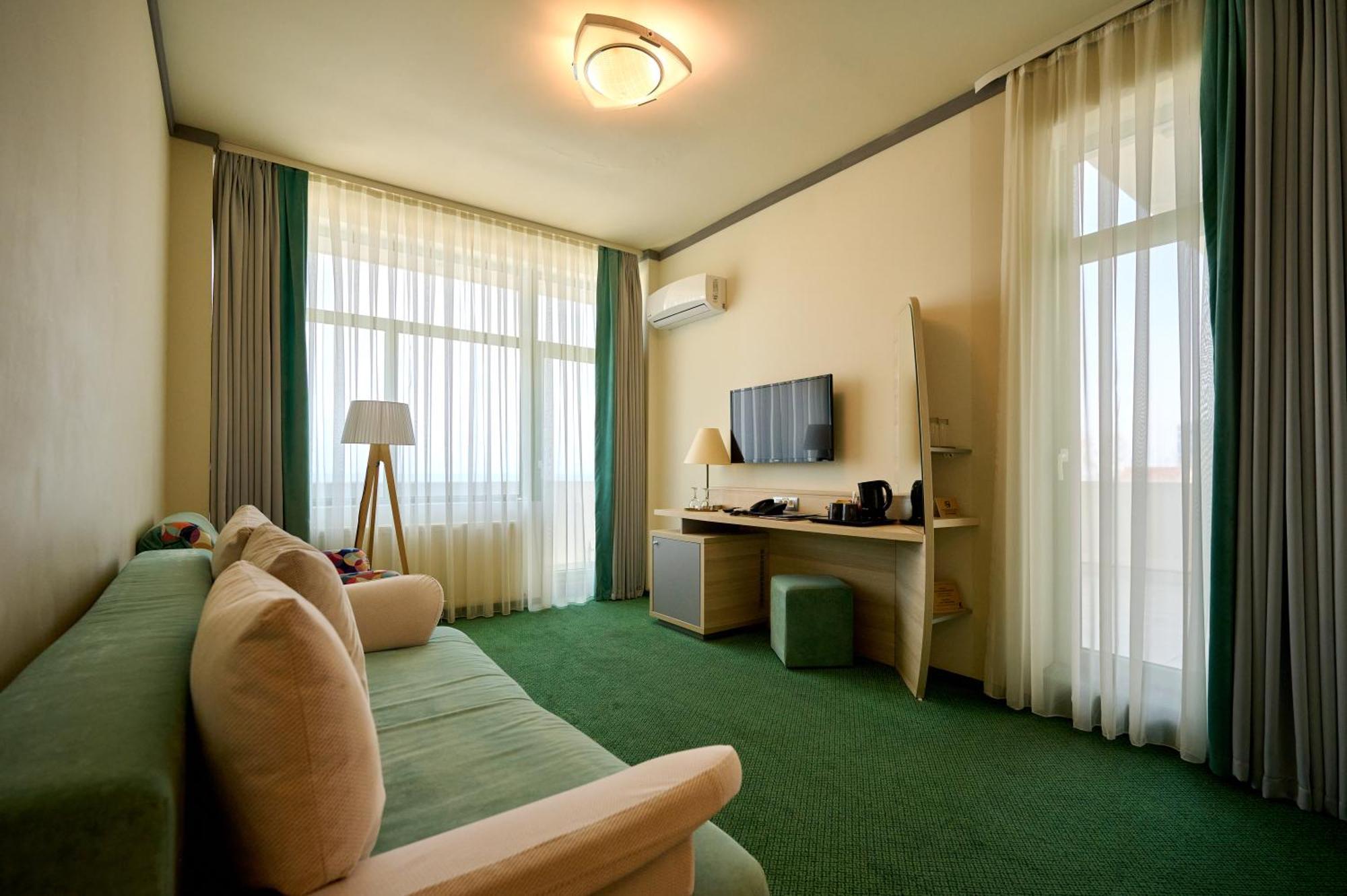 Malibu 4* Mamaia