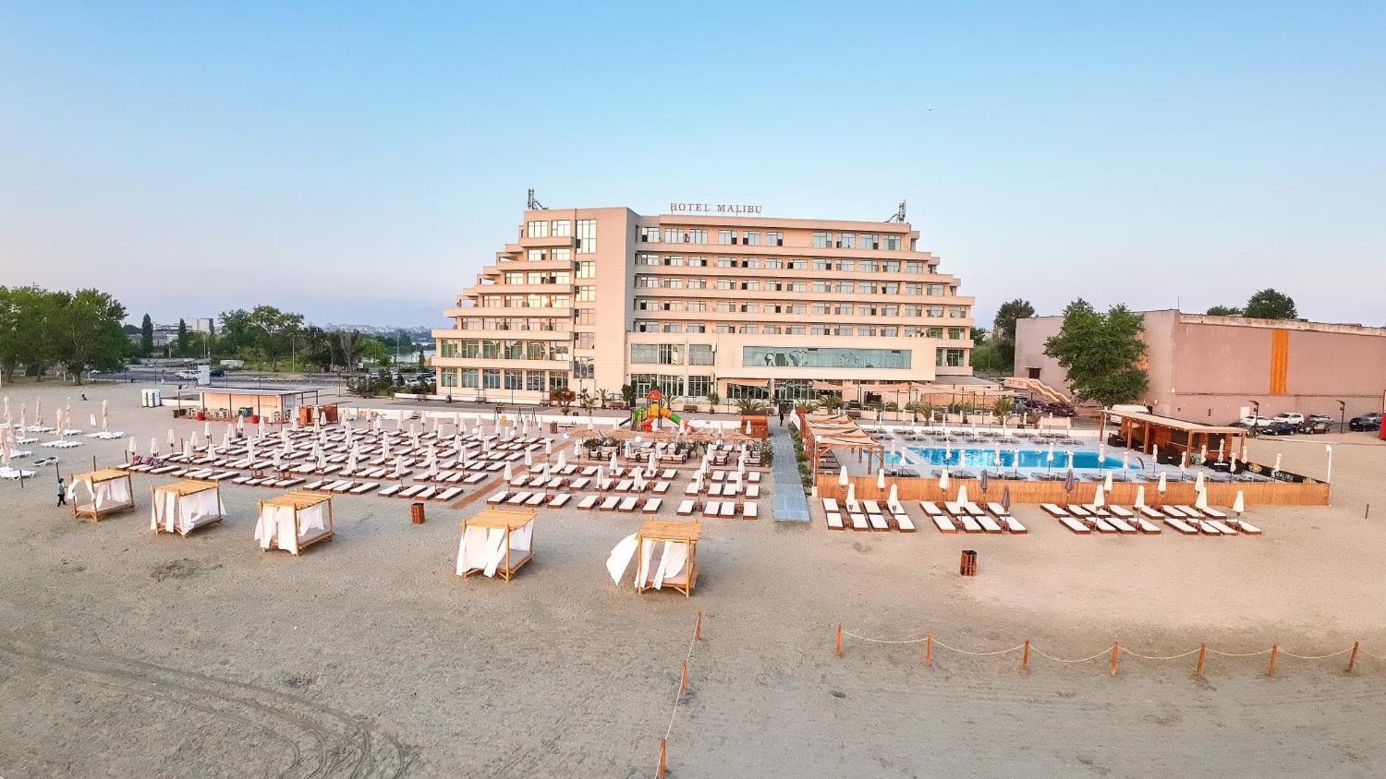 Malibu Hotel